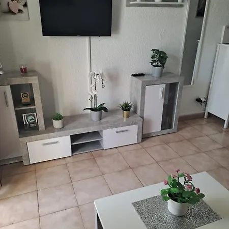 Dory House Cristianos Apartament