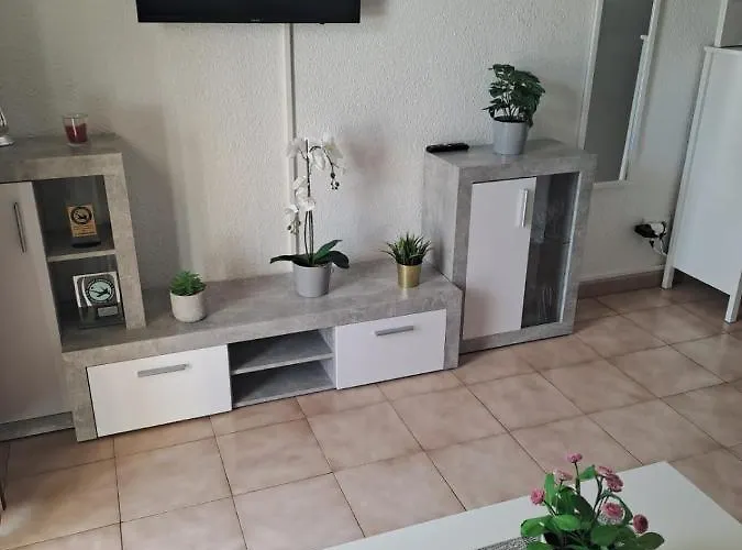 Dory House Cristianos Apartment